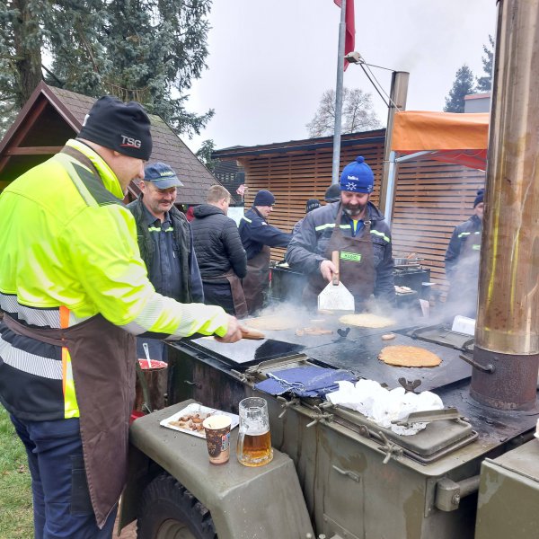 595858619_10216472398198893_4467951074758454002_n